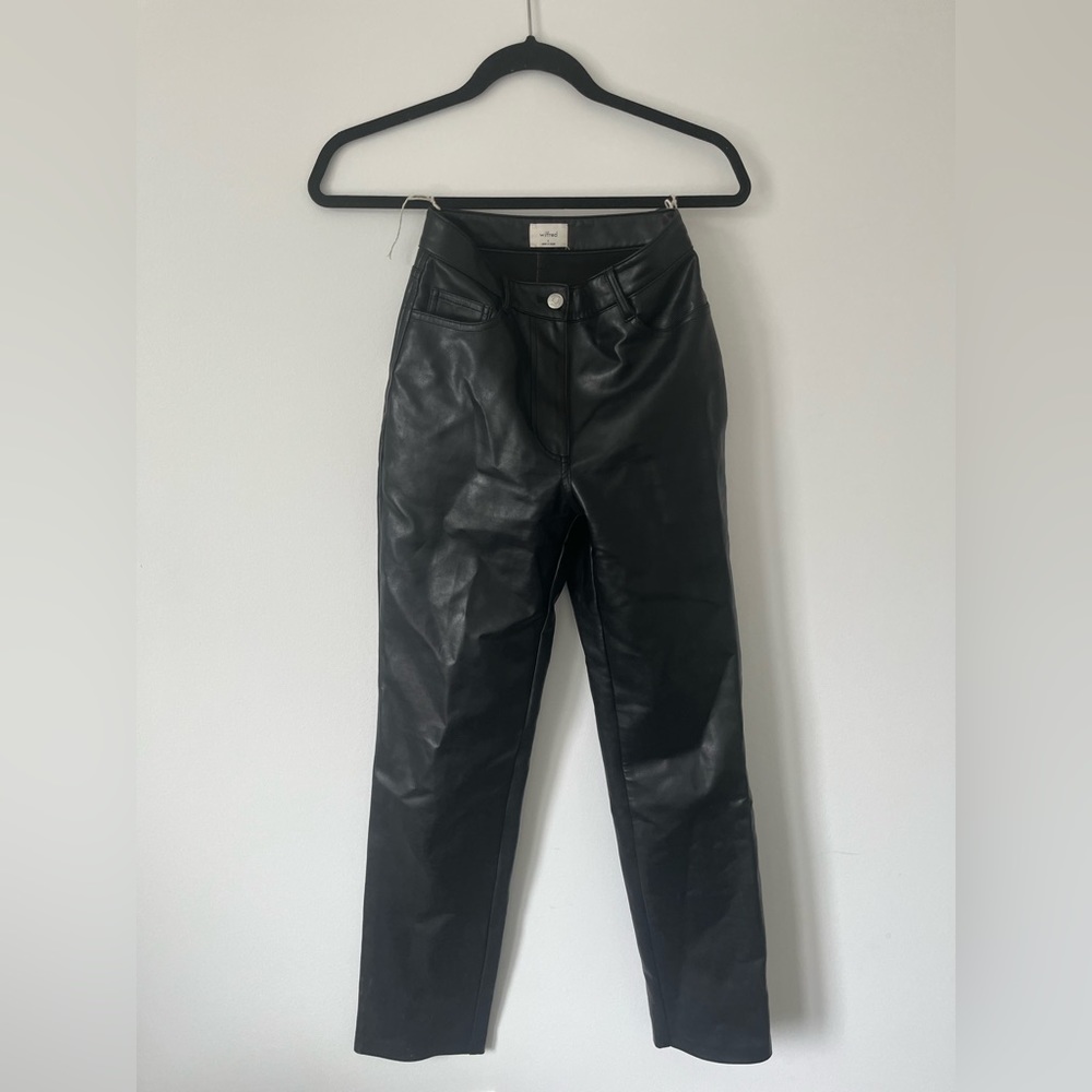 NWT Aritzia Melina high waisted straight leg vegan leather pants